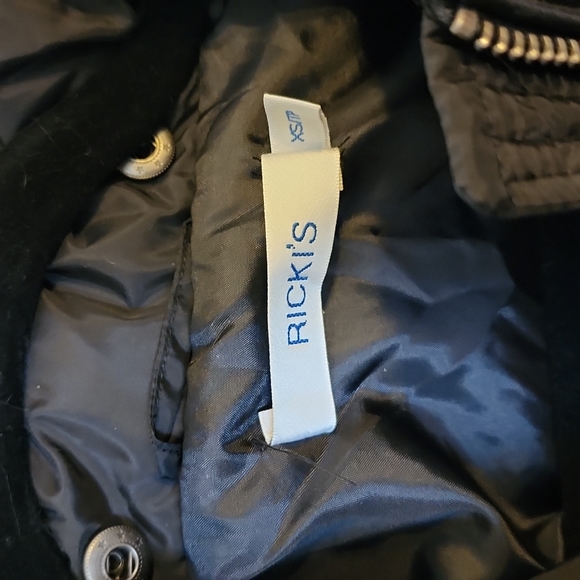 Puffer jacket - Picture 2 of 4